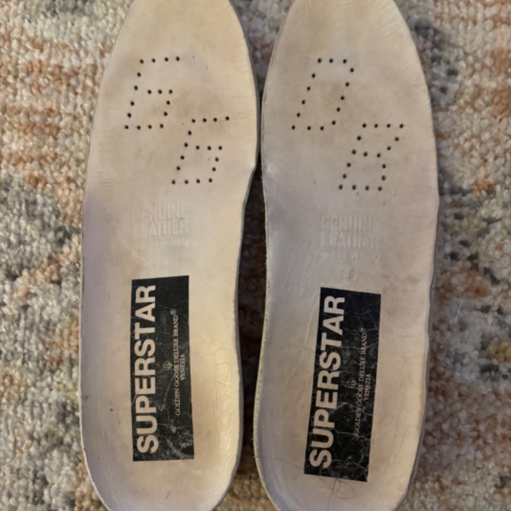 Golden Goose Sneakers - Picture 5 of 5
